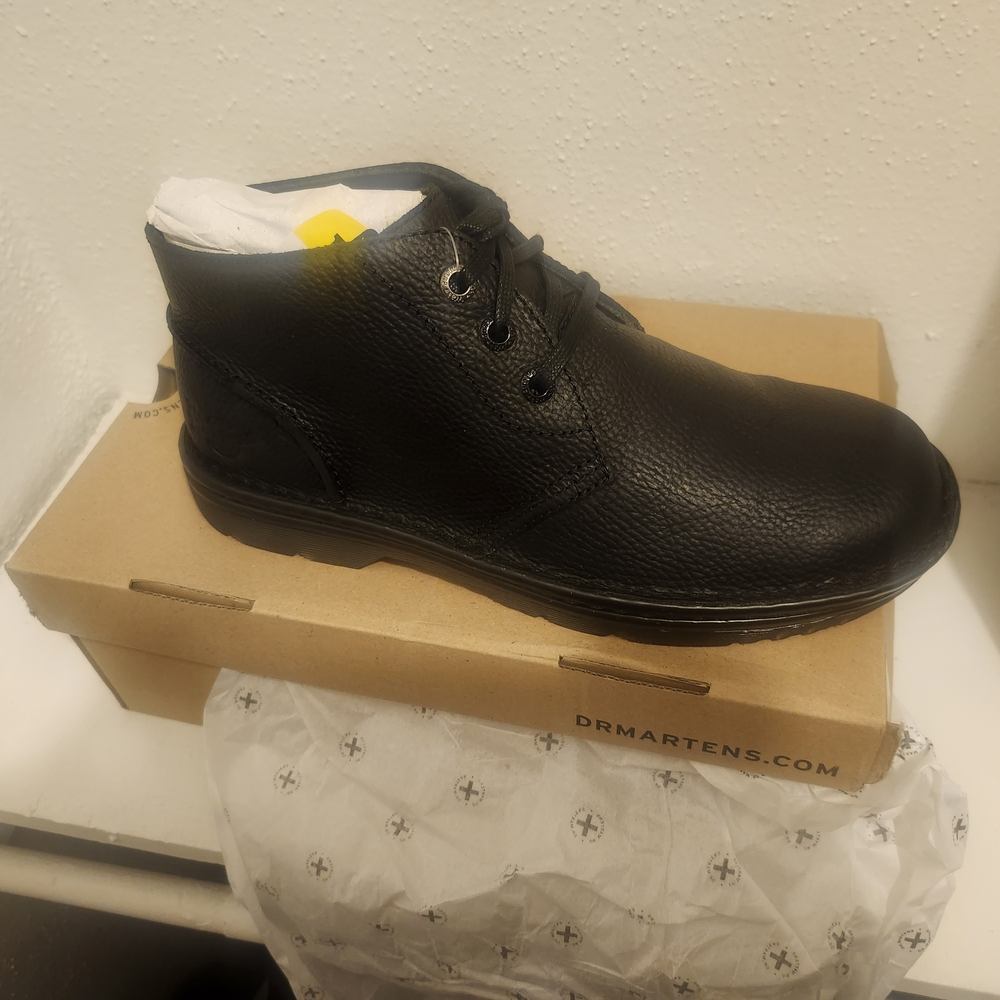 Dr Martens Sussex Bear Track Leather Shoes Chukka Boots Airwair Men Size 10New